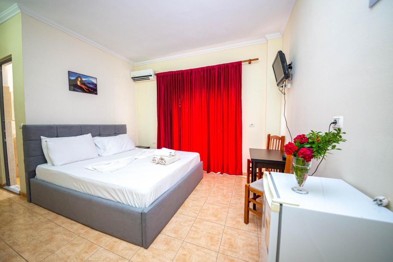 Hotel Primavera Sarande Exterior photo
