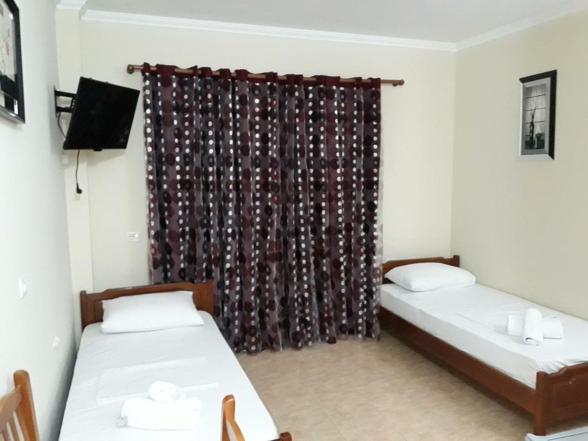 Hotel Primavera Sarande Exterior photo